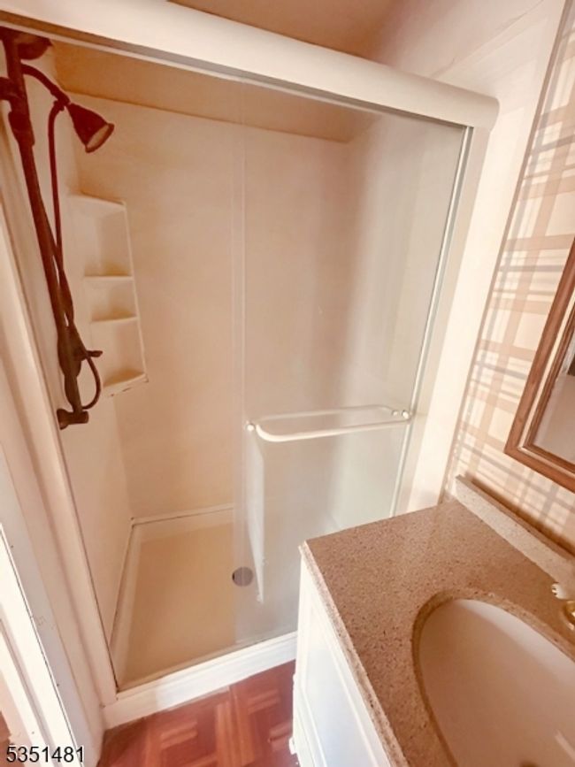 57 Kensington Ct, Townhouse with 3 bedrooms, 2 bathrooms and null parking in Hackettstown NJ | Image 6