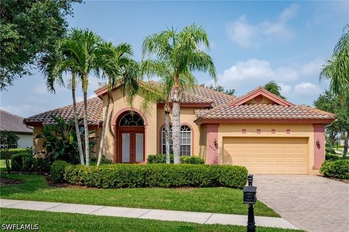 8754 Hideaway Harbor Ct, NAPLES, FL, 34120-4327 | Card Image