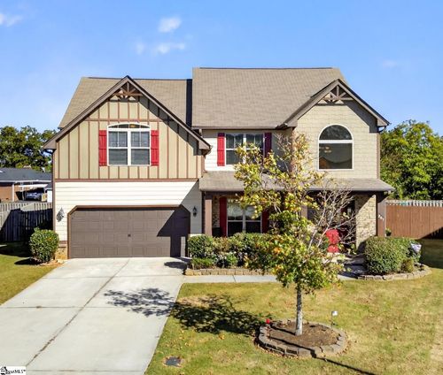 207 E Deer Dr, Greenville, SC, 29611-7564 | Card Image