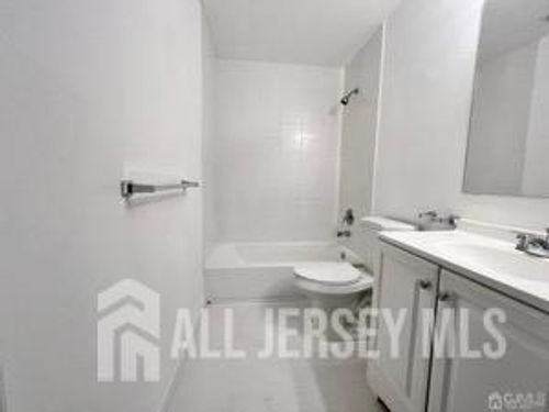 314 Ravens Crest Dr, Plainsboro, NJ, 08536-2491 | Card Image