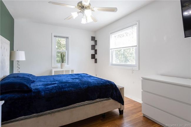 Secondary Upstairs Bedroom | Image 20