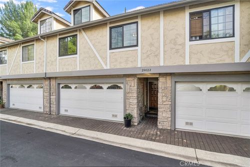 1-29623 Strawberry Hill Dr, Agoura Hills, CA, 91301-4012 | Card Image