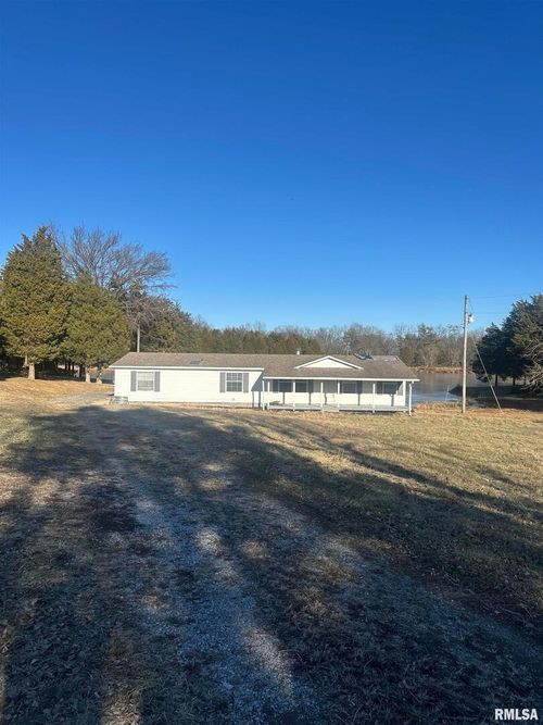 165 Nile Ln, Creal Springs, IL, 62922-1357 | Card Image