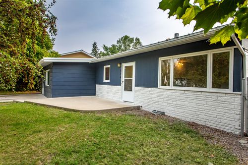 484 6th Avenue West N, Kalispell, MT, 59901-3860 | Card Image