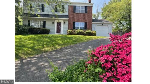 3326 E Hayes Rd, NORRISTOWN, PA, 19403-4070 | Card Image