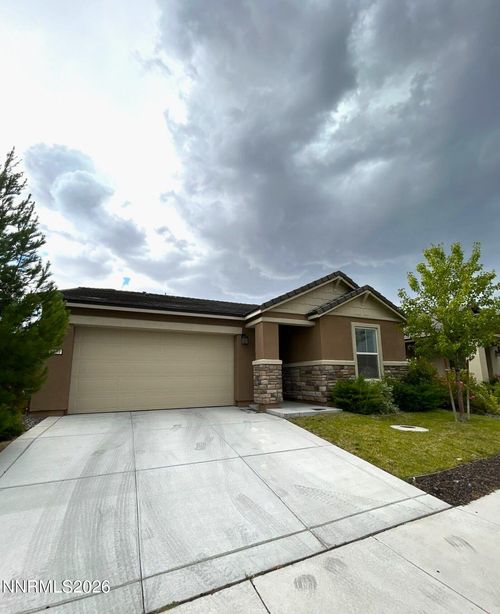 6231 Bucking Horse Dr, Sparks, NV, 89436-9352 | Card Image
