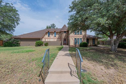 1202 Castleford Rd, Midland, TX, 79705-2809 | Card Image