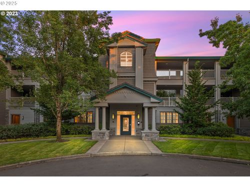 200-5421 Se Scenic Ln, Vancouver, WA, 98661-0508 | Card Image