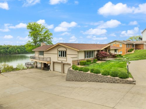 253 Lakeview Dr, Somerset, KY, 42503-9254 | Card Image