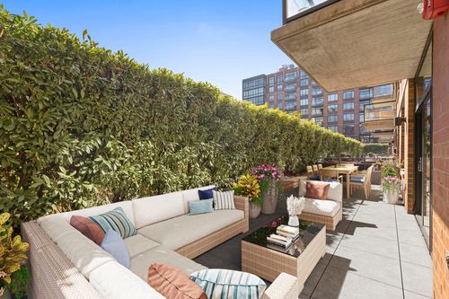 422-1100 Maxwell Lane, Hoboken, NJ, 07030 | Card Image