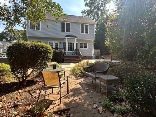 5325 Gyddie Dr, Winston Salem, NC, 27105-9121 | Card Image