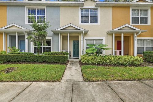 3463 High Hampton Cir, TAMPA, FL, 33610-9755 | Card Image