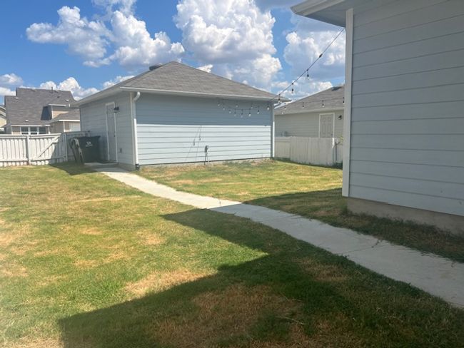 228 Catalina Dr, House other with 3 bedrooms, 2 bathrooms and null parking in Kyle TX | Image 8