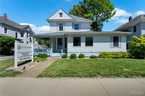 220 S Buchanan St, Edwardsville, IL, 62025-2109 | Card Image