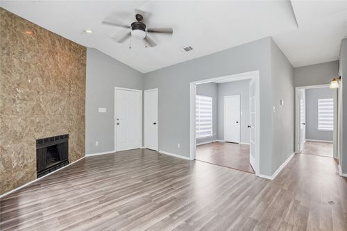 712-4115 Esters Rd, Irving, TX, 75038-4723 | Card Image