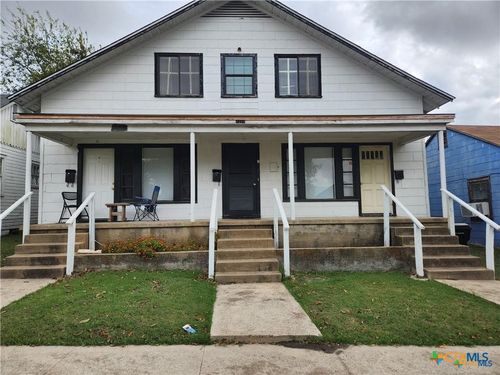 1205 S 17th St, Temple, TX, 76504-3204 | Card Image
