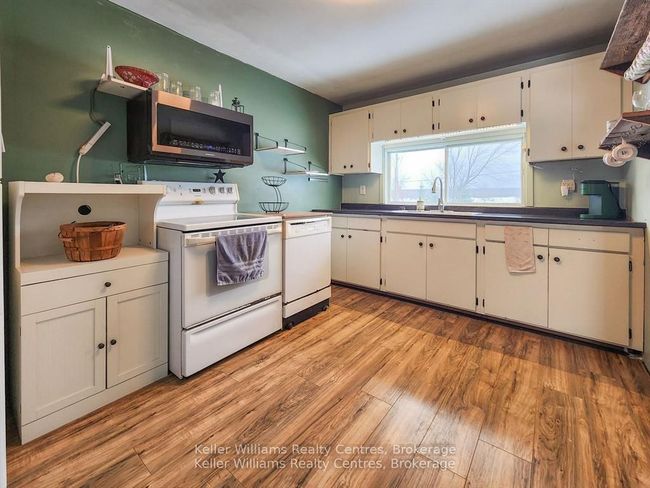 463176 Concession 24, Home with 2 bedrooms, 2 bathrooms and 20 parking in Georgian Bluffs ON | Image 32
