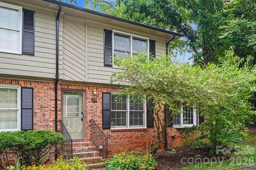 128 Ashbrook Dr, Fort Mill, SC, 29715-2505 | Card Image