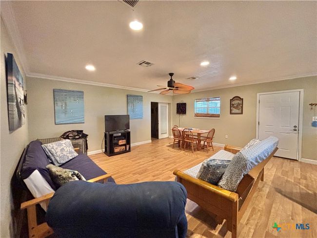 1306 Madison Ave, House other with 3 bedrooms, 2 bathrooms and null parking in Port O Connor TX | Image 8