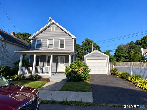 3 Alfred Ct, Stratford, CT, 06615-6047 | Card Image