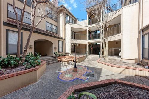 apt-107-2110 Rio Grande St, Austin, TX, 78705-5530 | Card Image