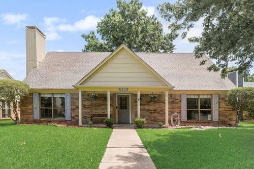 1022 Melissa Ln, Garland, TX, 75040-4850 | Card Image