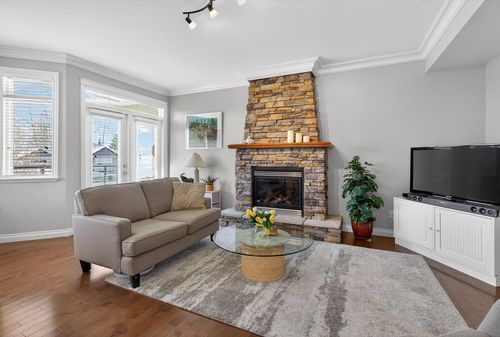 16-36260 Mckee Rd, Abbotsford, BC, V3G0A9 | Card Image