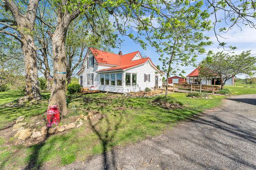 21822 Lawrence 1230, Aurora, MO, 65605-7209 | Card Image