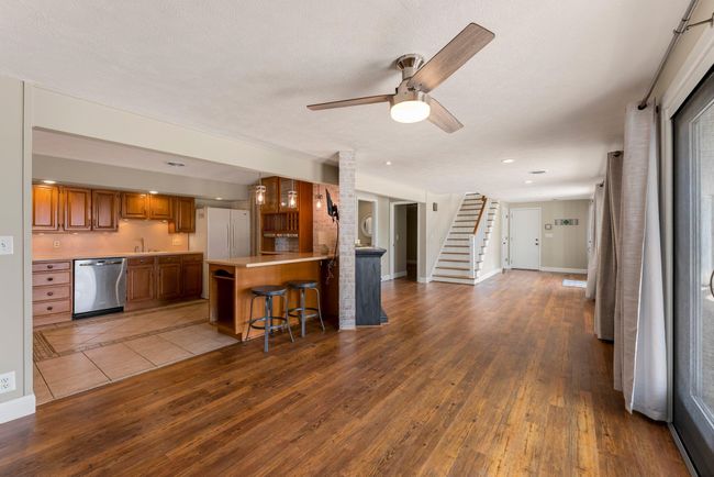860 E Northshore Dr, House other with 4 bedrooms, 2 bathrooms and null parking in Syracuse IN | Image 10