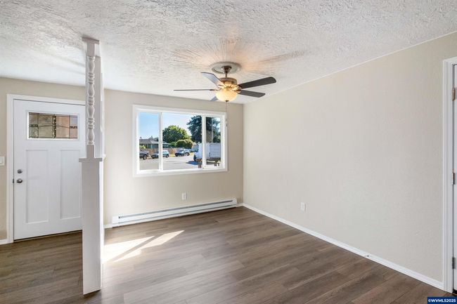 548 Erik Pl, House other with 3 bedrooms, 1 bathrooms and 1 parking in Jefferson OR | Image 17