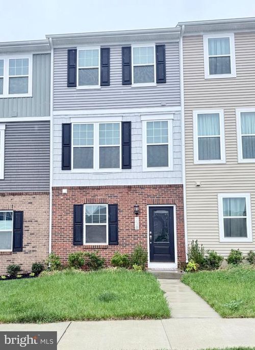 238 Coolidge Ave, RANSON, WV, 25438-4528 | Card Image