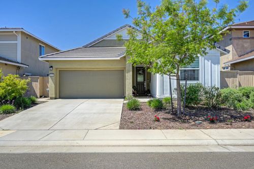 4236 Roanne Way, Rancho Cordova, CA, 95742-8256 | Card Image