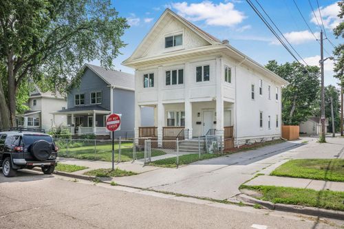 1237 Knox Ave N, Minneapolis, MN, 55411-3810 | Card Image