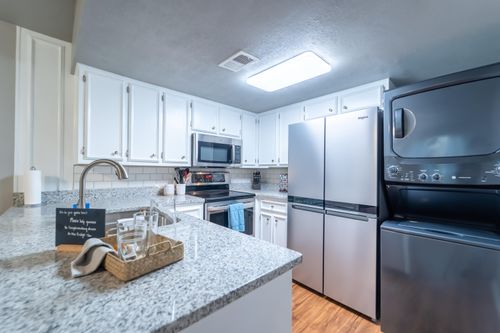 a21-8601 Memphis Dr, Lubbock, TX, 79423-2735 | Card Image