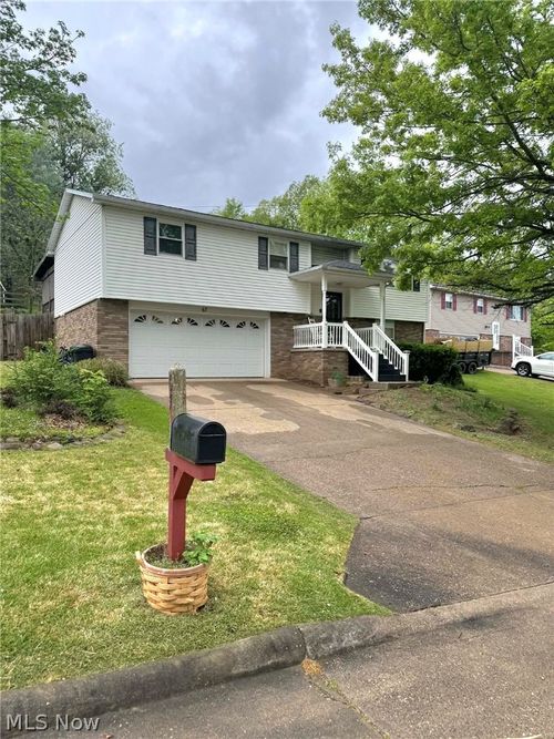 67 Suzanne St, Washington, WV, 26181-3539 | Card Image