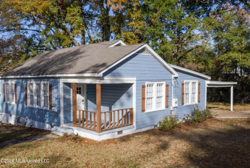 522 Taylor St, Jackson, MS, 39216-3925 | Card Image