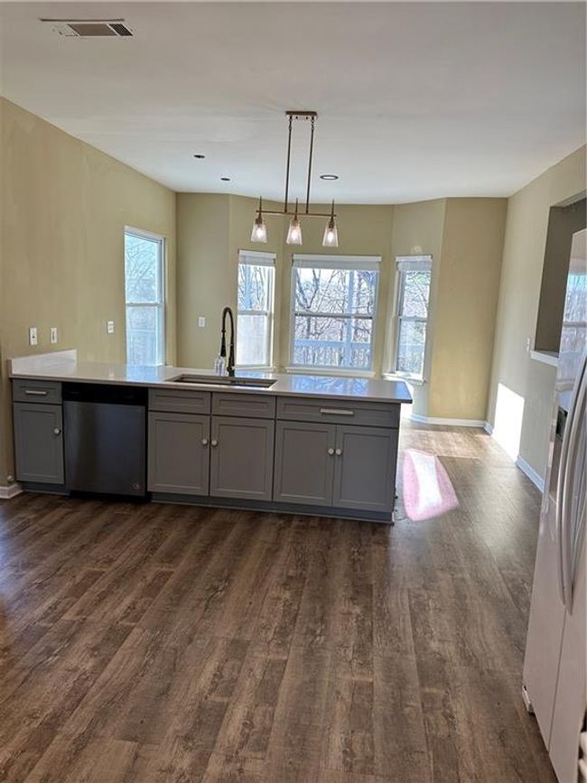 965 Tree Top Dr, House other with 4 bedrooms, 3 bathrooms and null parking in Suwanee GA | Image 13
