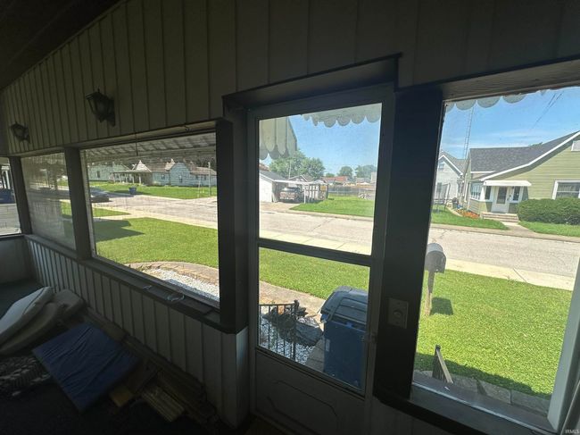 448 N 7 Th St, House other with 4 bedrooms, 3 bathrooms and null parking in Mitchell IN | Image 36