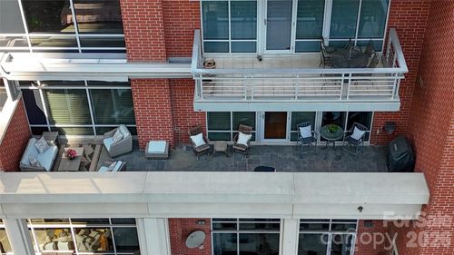 504-435 S Tryon St, Charlotte, NC, 28202-1905 | Card Image