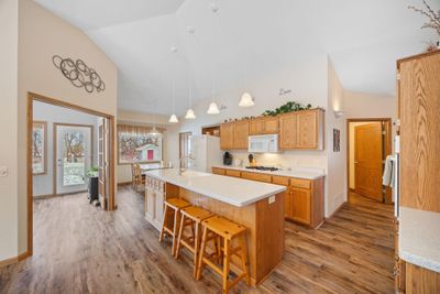 725 Tyler Street Sw, House other with 5 bedrooms, 3 bathrooms and null parking in HUTCHINSON MN | Image 3