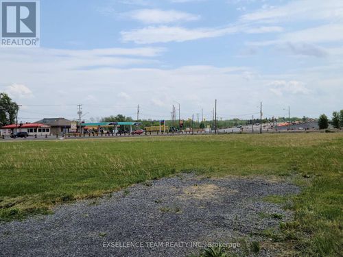 -- South Beech Street, South Glengarry, ON, K0C1N0 | Card Image