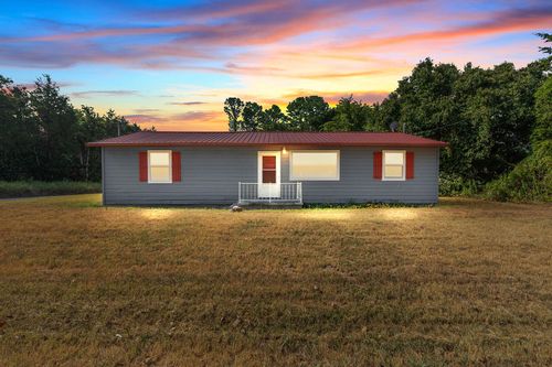 560 Fish N Fun Dr, Shell Knob, MO, 65747-7244 | Card Image