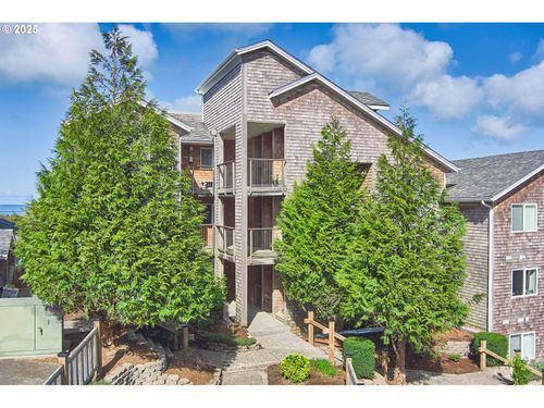 2815 Willows Rd, Seaview, WA, 98644-4253 | Card Image