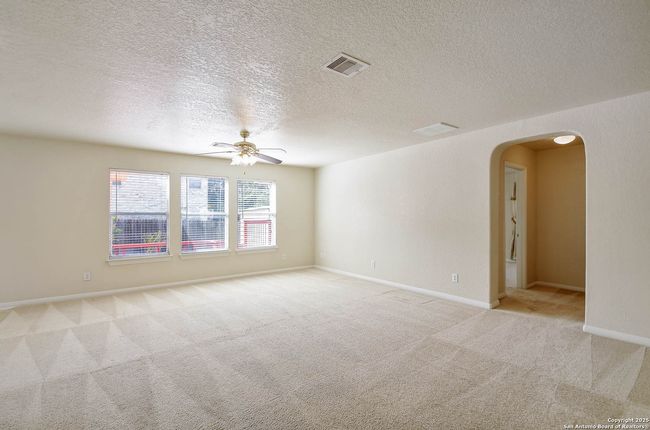 184 Springtree Gate, House other with 4 bedrooms, 3 bathrooms and null parking in Cibolo TX | Image 7