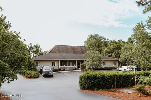 1295 Old Us 1 Hwy, Southern Pines, NC, 28387-6347 | Card Image