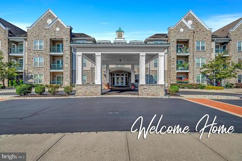 apt-242-100 Middlesex Blvd, PLAINSBORO, NJ, 08536-2091 | Card Image