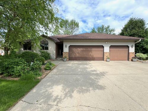 1421 Ironwood Rd, Fergus Falls, MN, 56537-3937 | Card Image