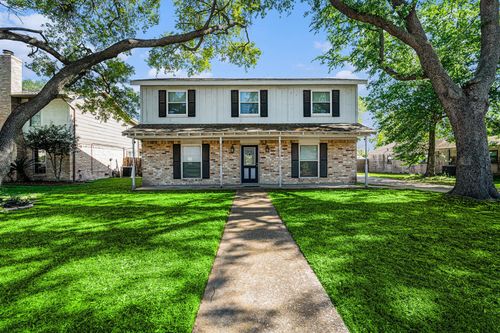 16402 Cornwall St, Jersey Village, TX, 77040-2044 | Card Image