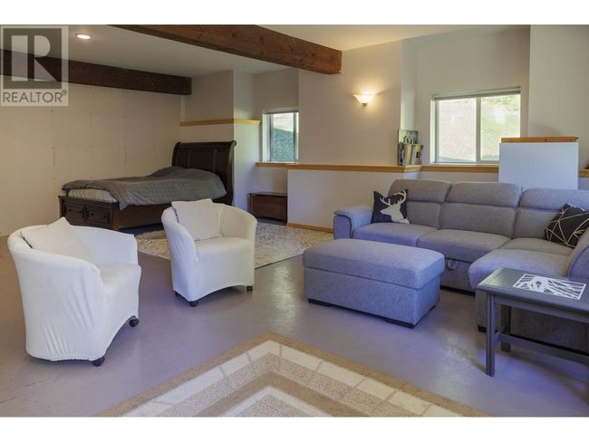 4040 Mountain View Rd, House other with 4 bedrooms, 3 bathrooms and null parking in Mcbride BC | Image 29