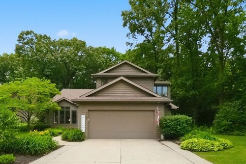 3343 Bridgetown Rd, Bristol, IN, 46507-8765 | Card Image